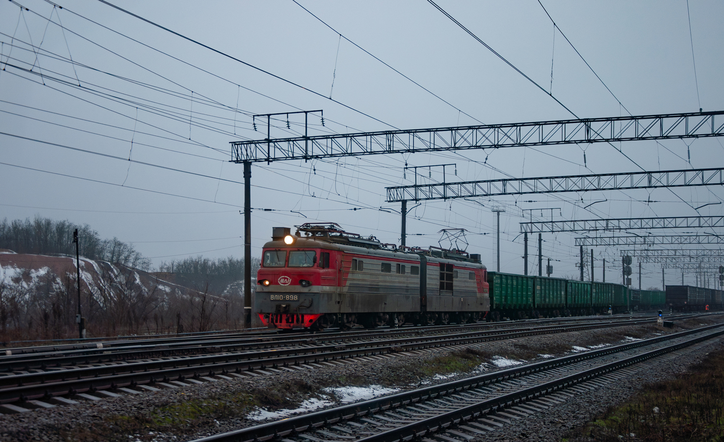 ВЛ10-898