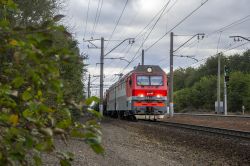 893 КБ