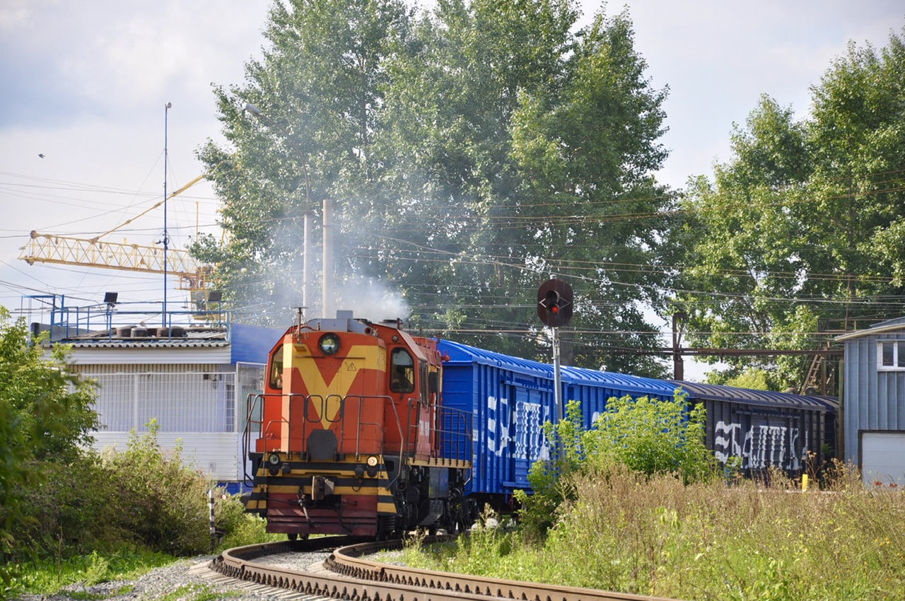 ТЭМ9-0049