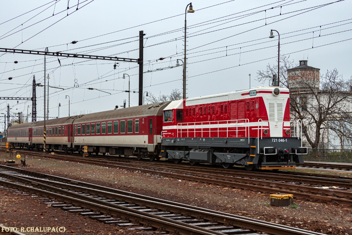 721 046-1