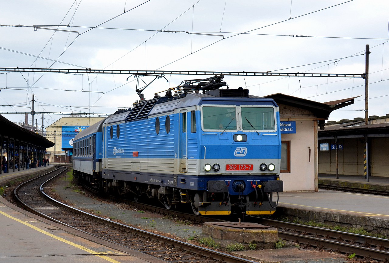 362 173-7