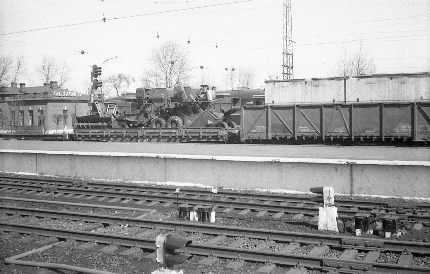 Грузовые вагоны (Октябрьская железная дорога); Исторические фотографии (Октябрьская железная дорога); Октябрьская железная дорога &mdash; Станции