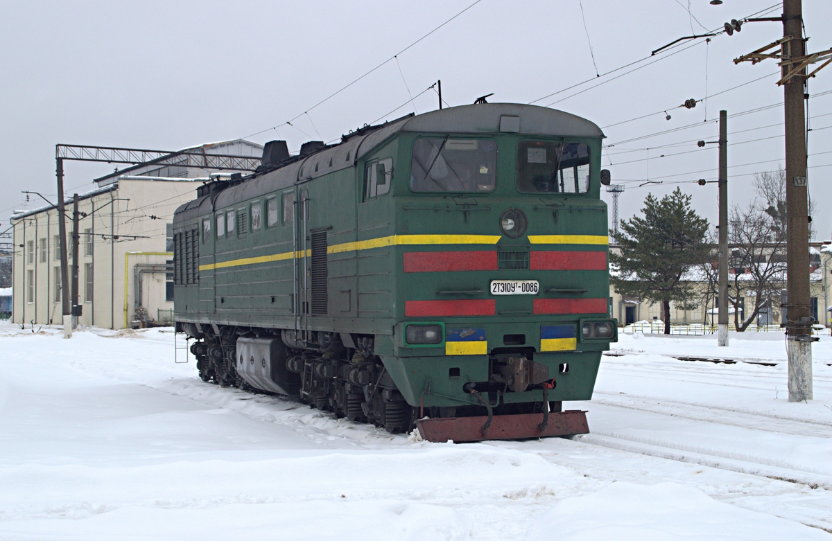 2ТЭ10УТ-0086