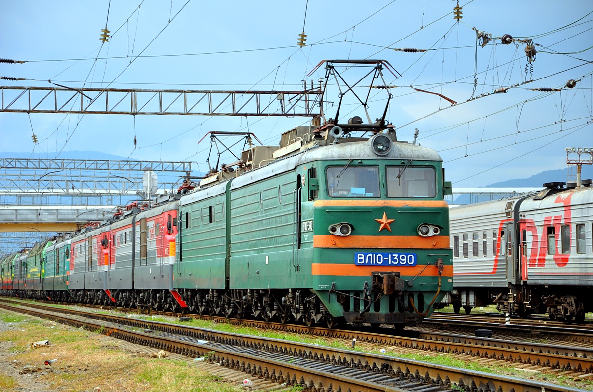 ВЛ10-1390