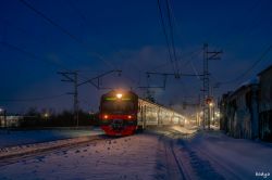 933 КБ