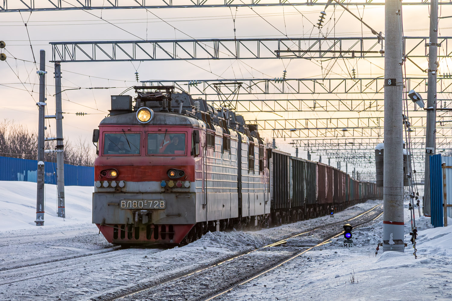 ВЛ80С-728