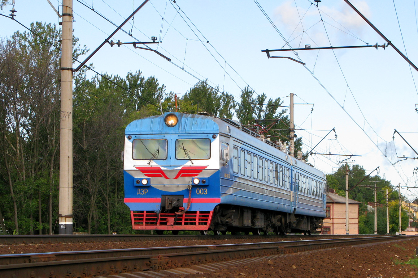 ДЭР-003