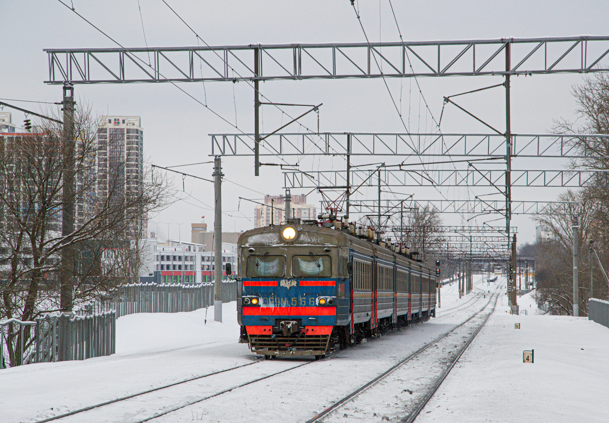ЭР9М-566