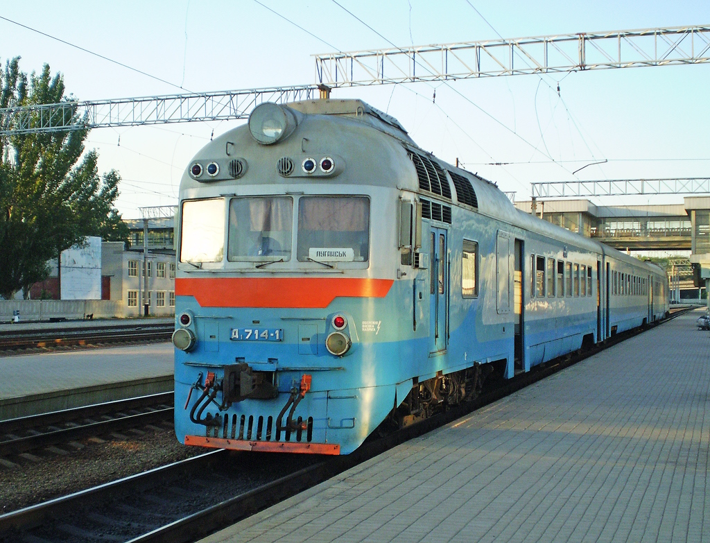 Д1-714