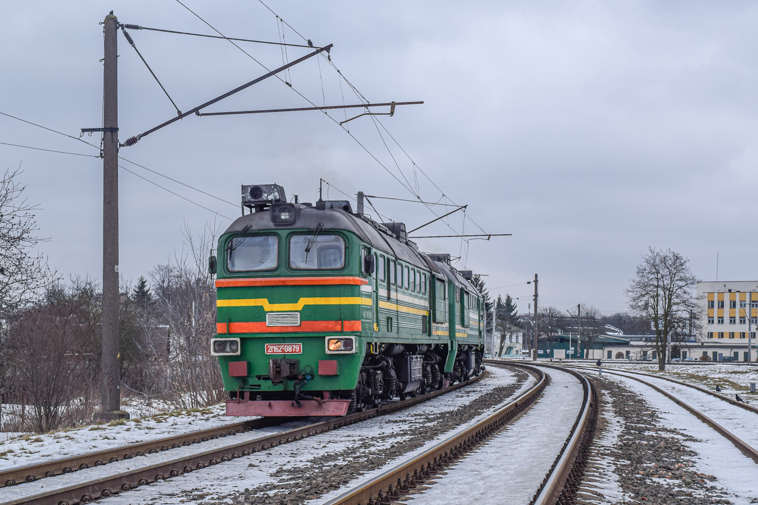 2М62-0879