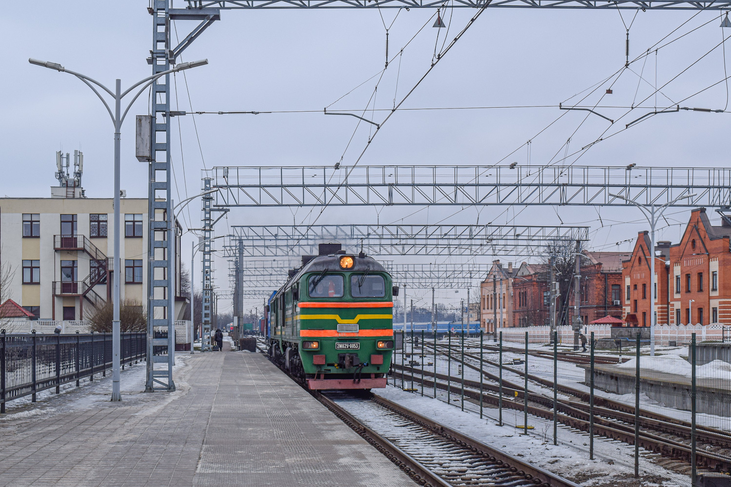 2М62У-0053