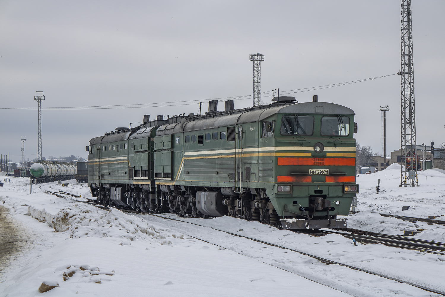 2ТЭ10М-3567