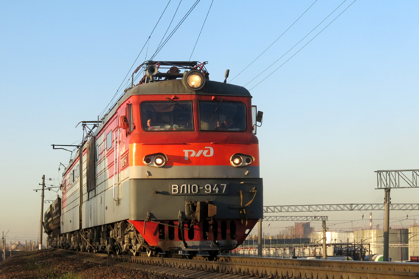 ВЛ10-947