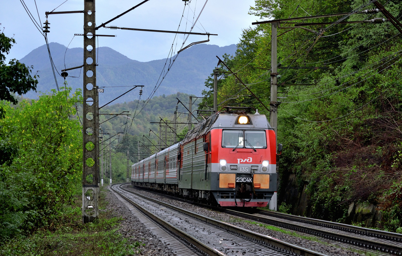 2ЭС4К-135