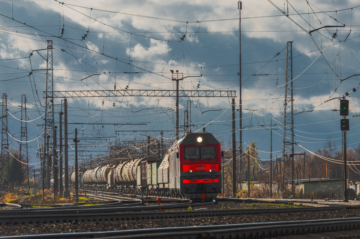 2ЭС6-909