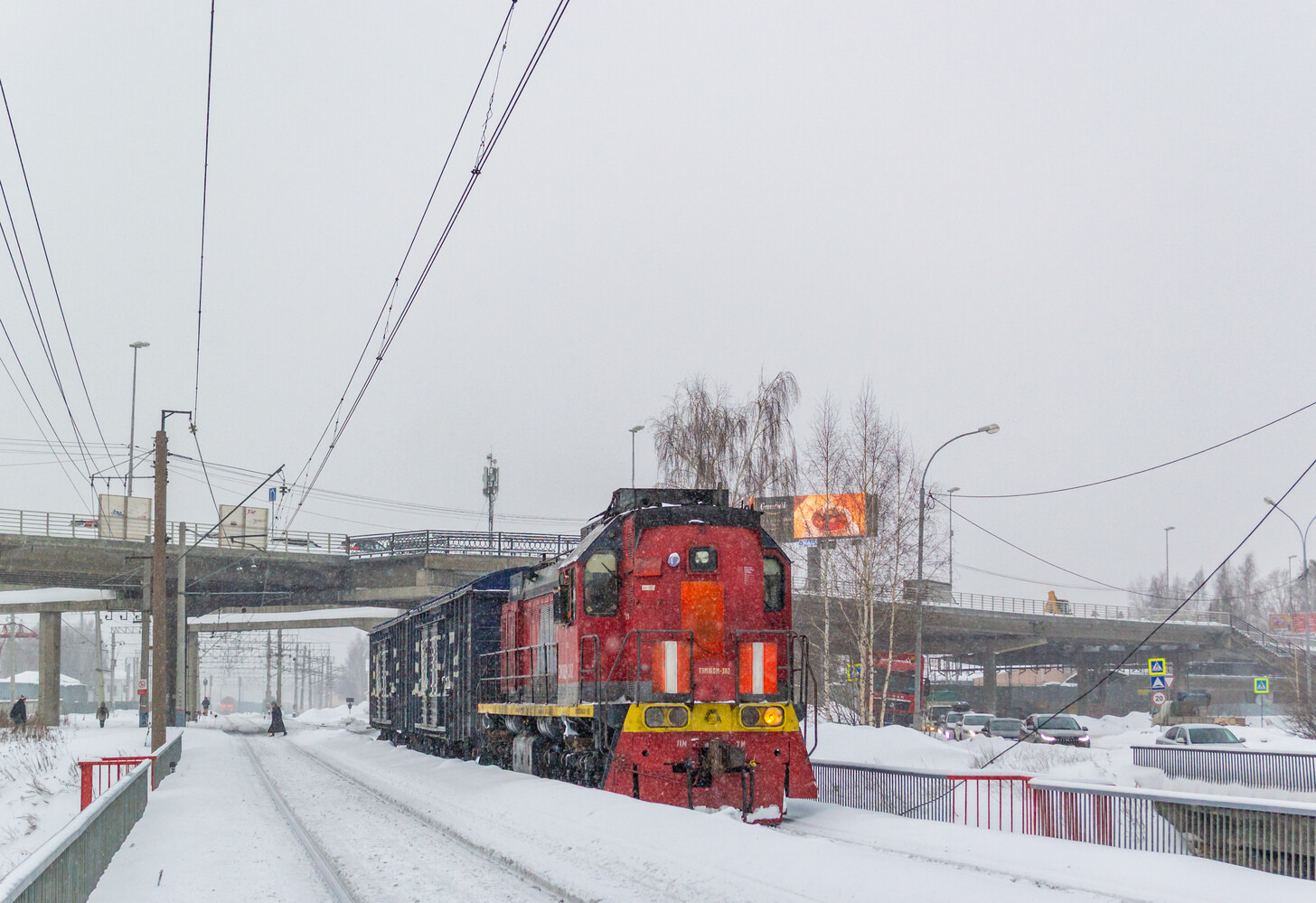 ТЭМ18ДМ-382