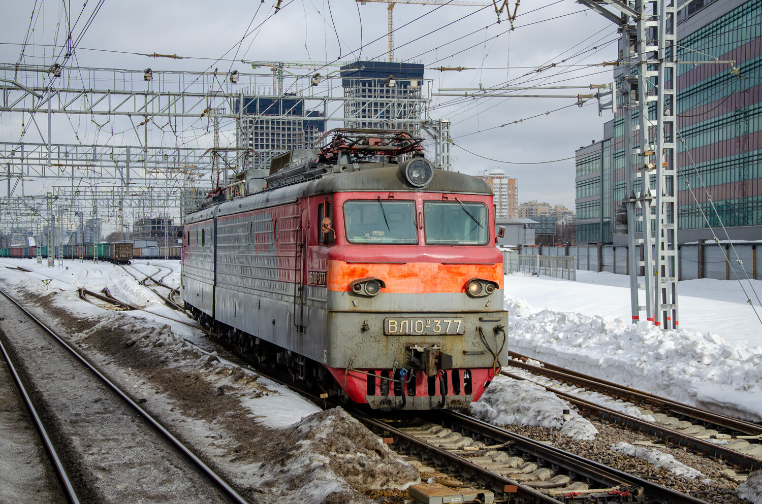 ВЛ10У-377