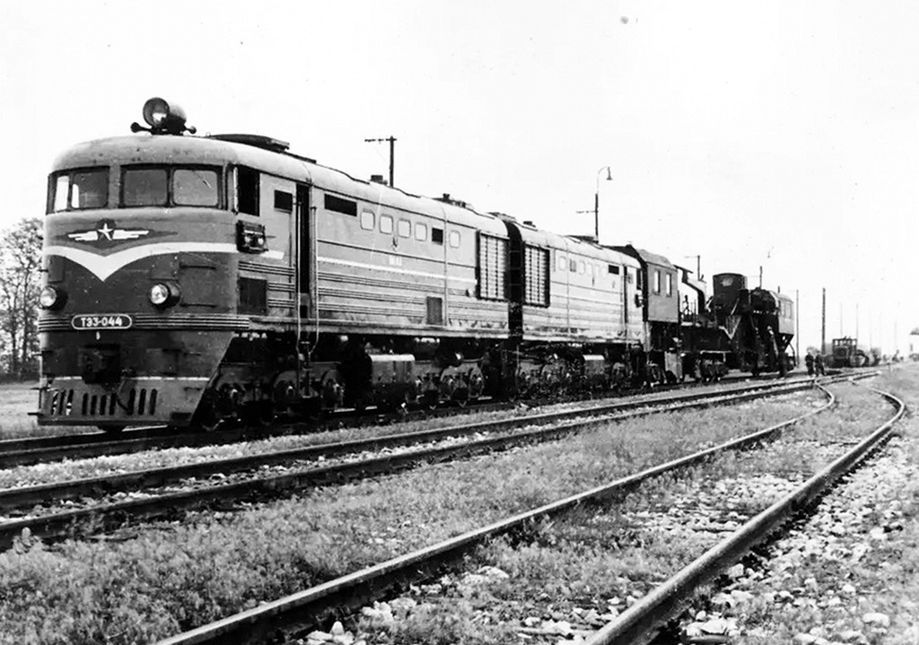 ТЭ3-044