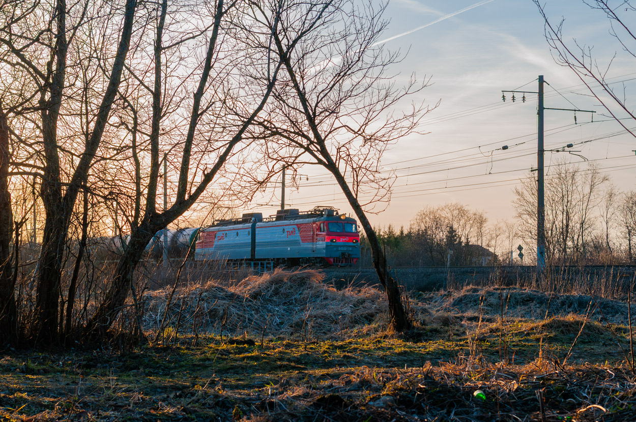 ВЛ10У-711; Photo sketches (October Railway)