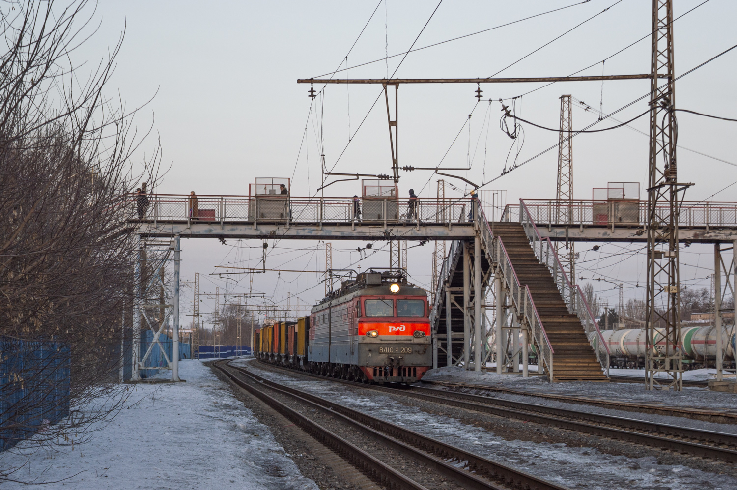 ВЛ10У-209