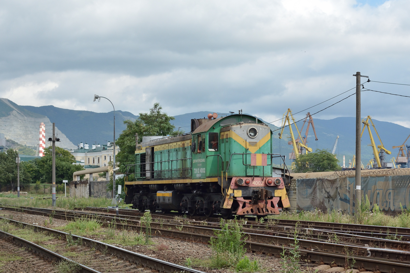 ТЭМ2-4002