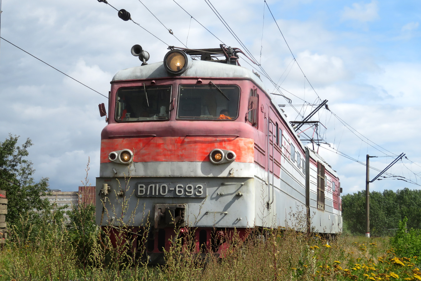 ВЛ10-693