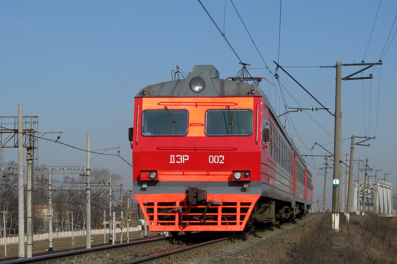 ДЭР-002