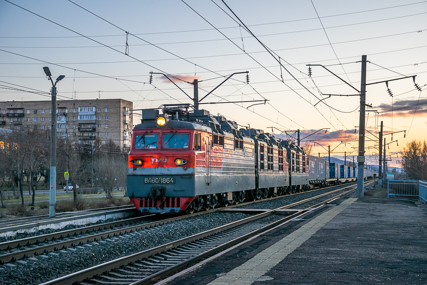 ВЛ80Р-1864