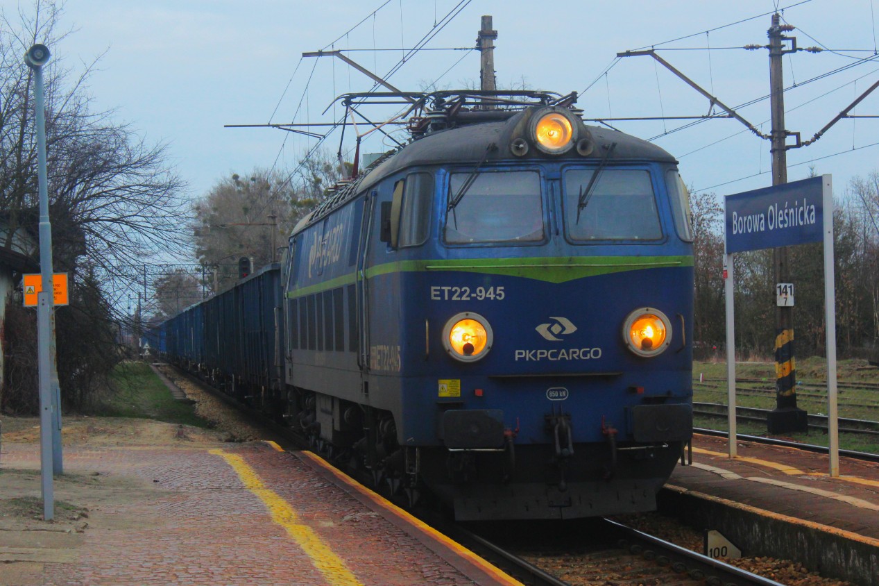 ET22-945