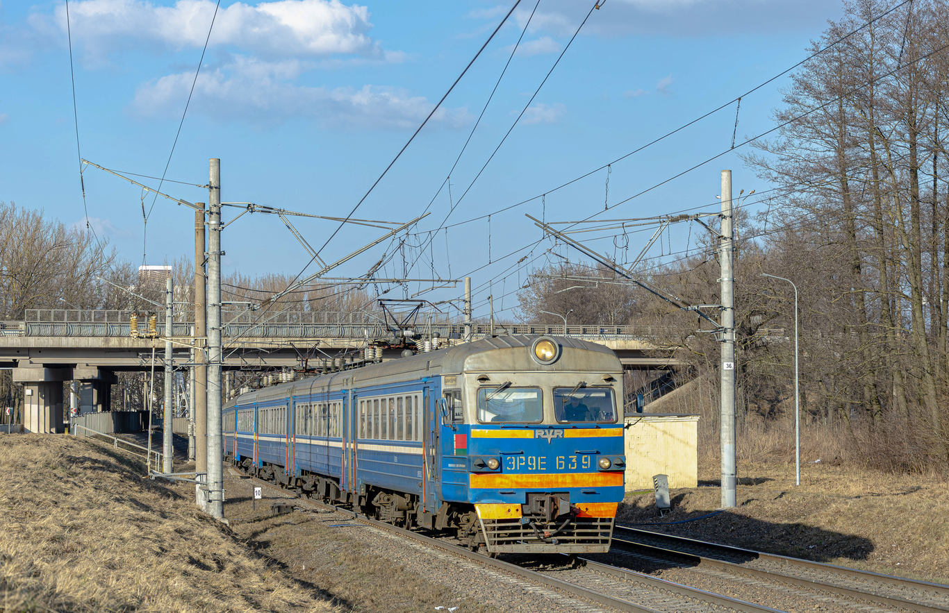 ЭР9Е-639