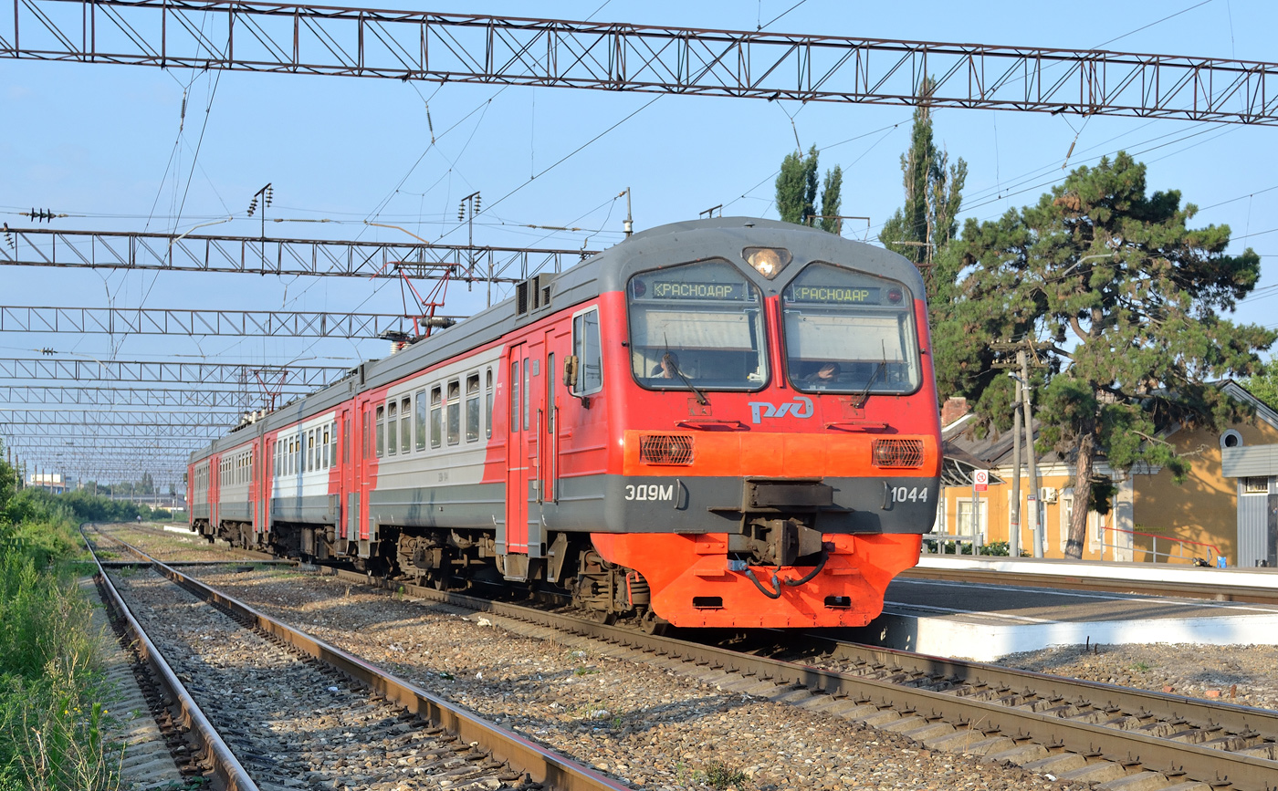 ЭД9М-1044