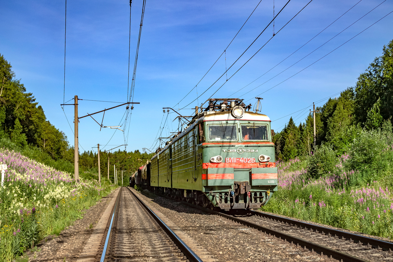 ВЛ11-402