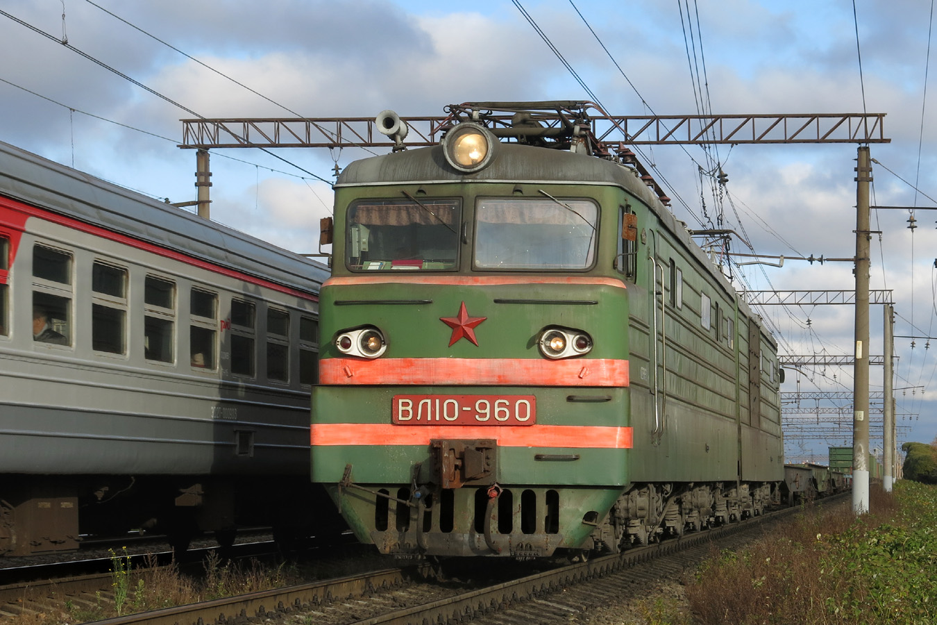 ВЛ10-960