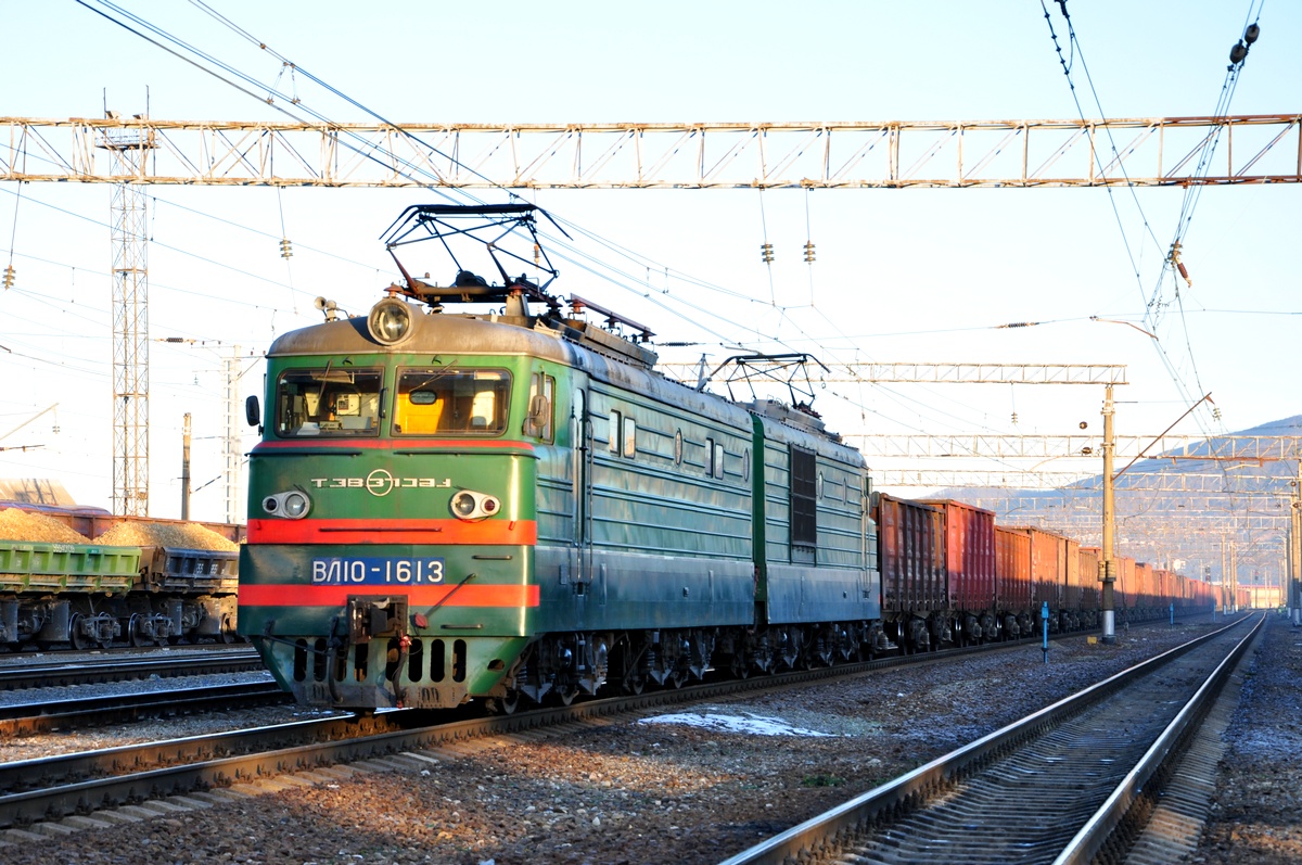 ВЛ10-1613