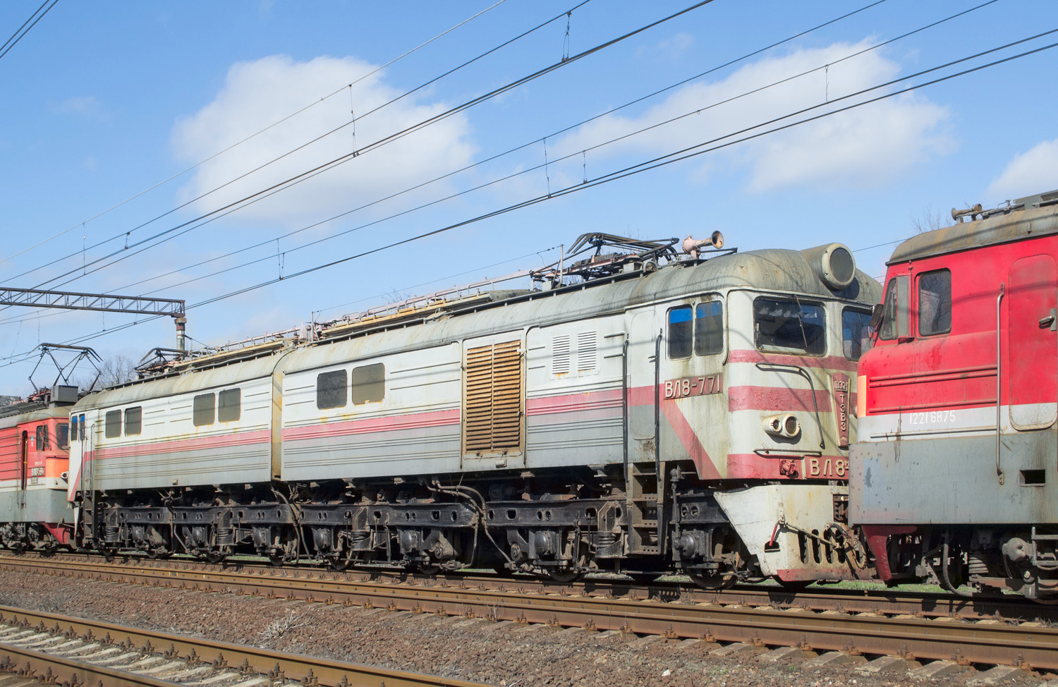 ВЛ10У-594; ВЛ8М-771; ВЛ10-844
