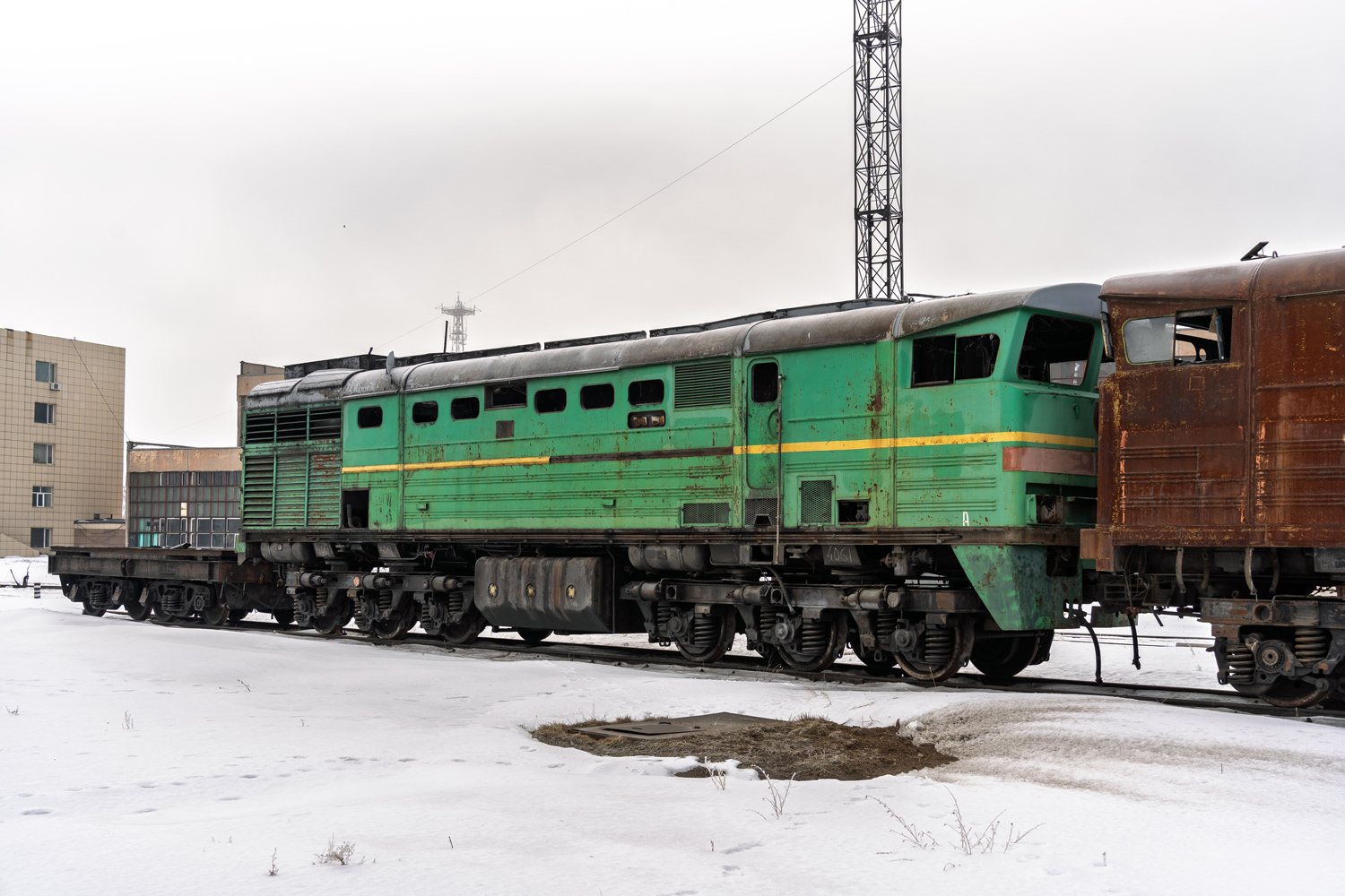2ТЭ10В-4061