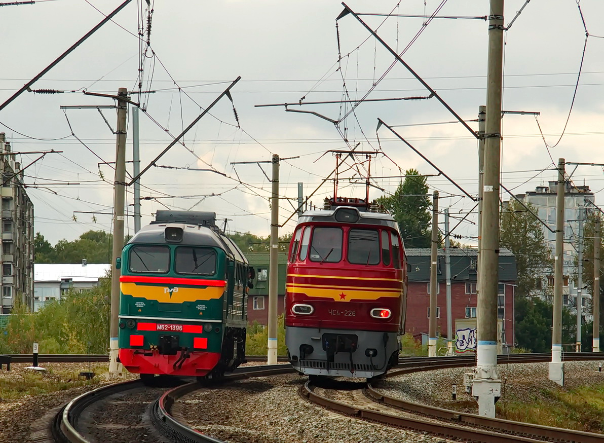 М62-1396; ЧС4-226