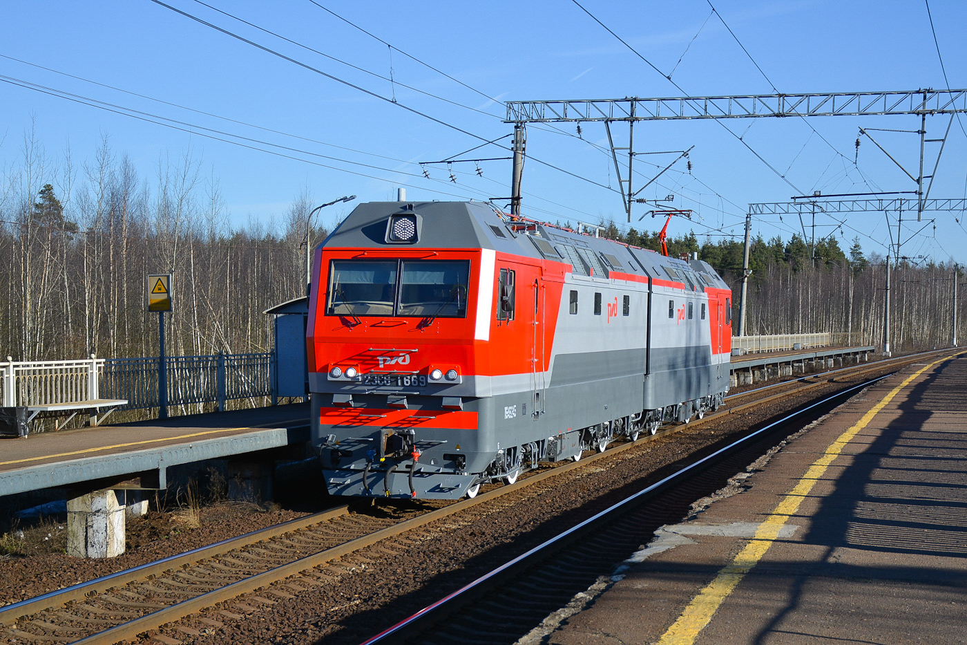 2ЭС6-1669