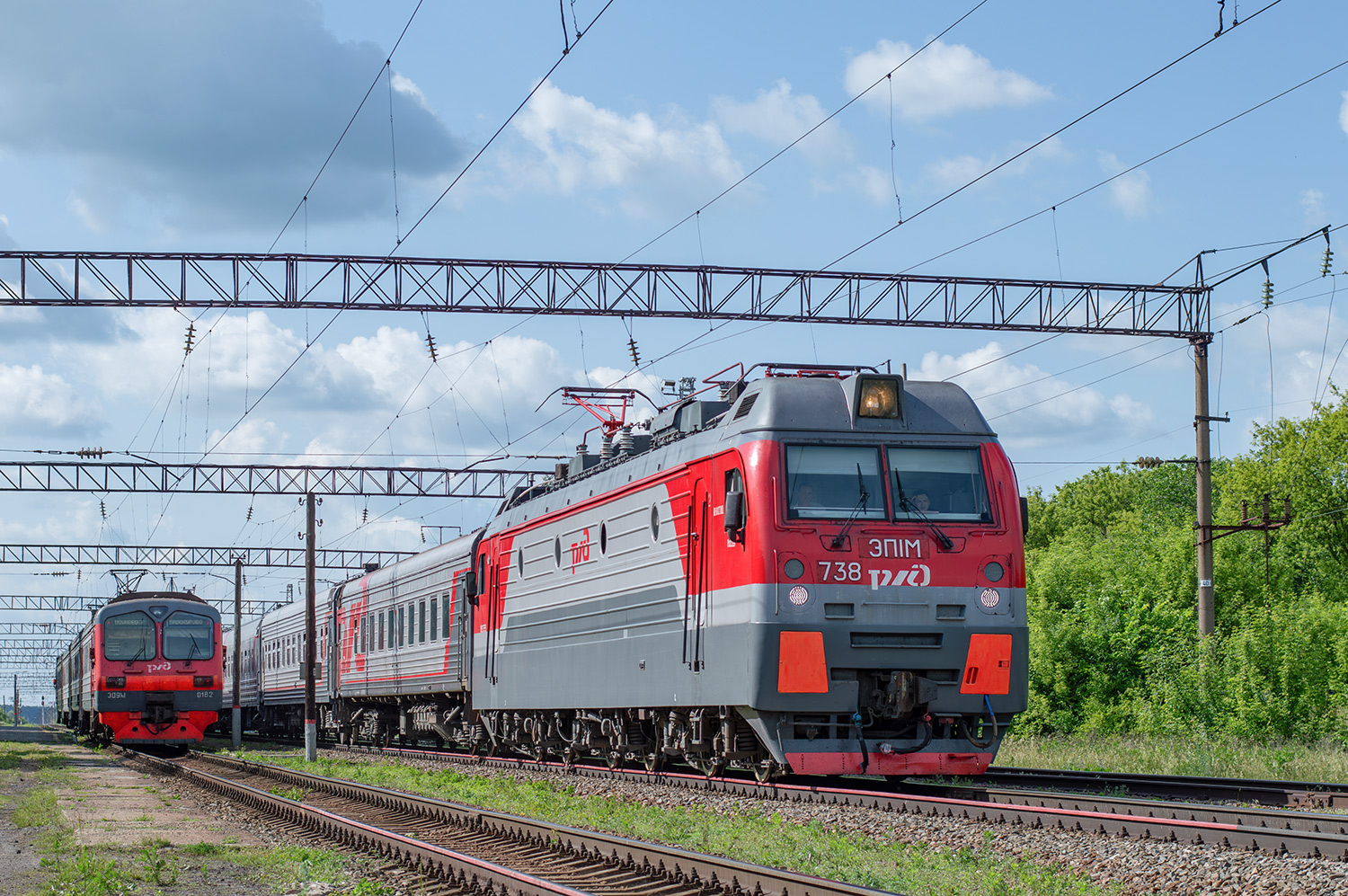 ЭП1М-738