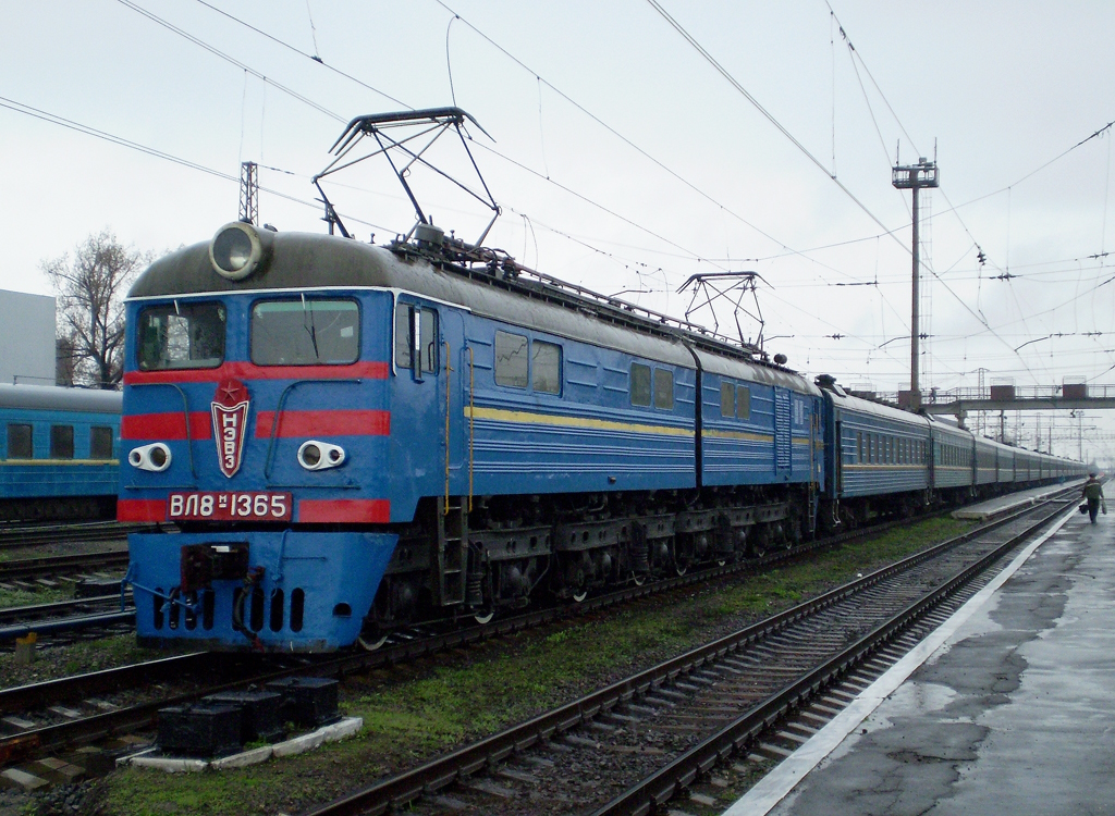 ВЛ8М-1365