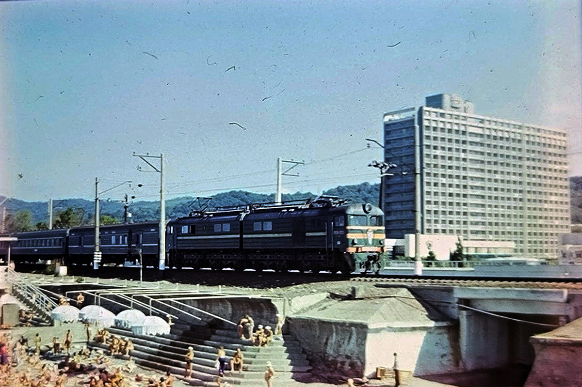 ВЛ8-055