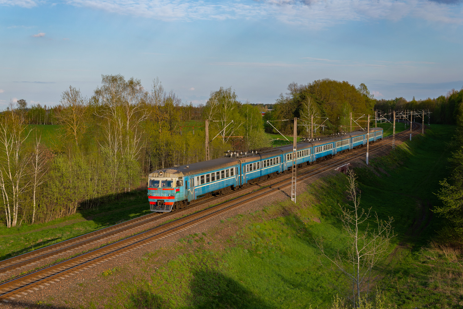 ЭР9Т-712
