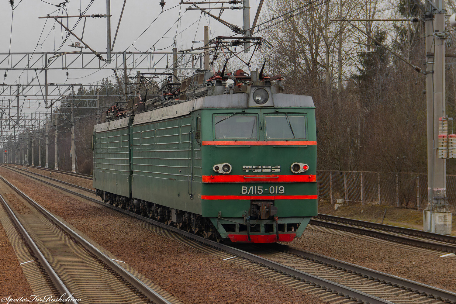 ВЛ15-019