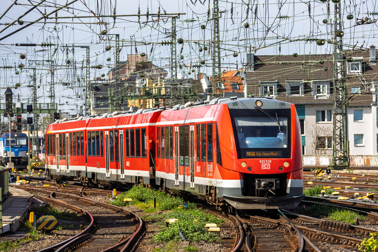 620 029
