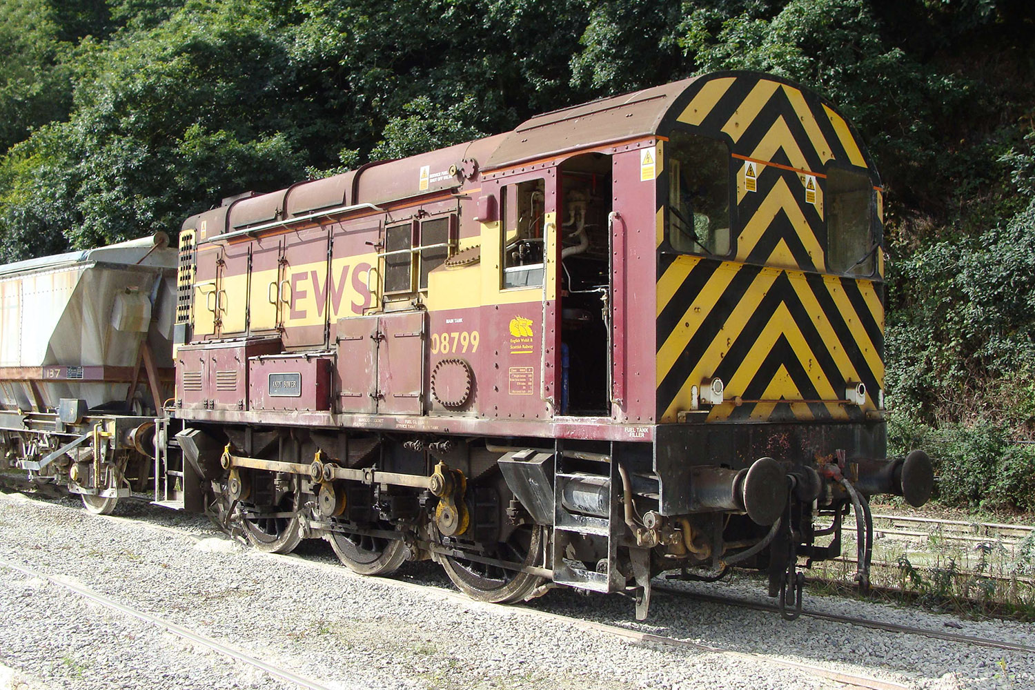 08799