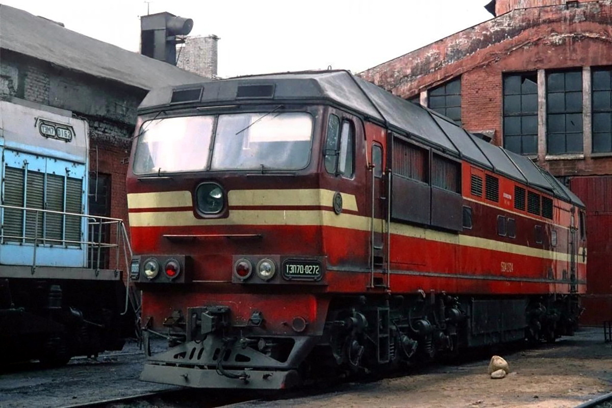ТЭП70-0272