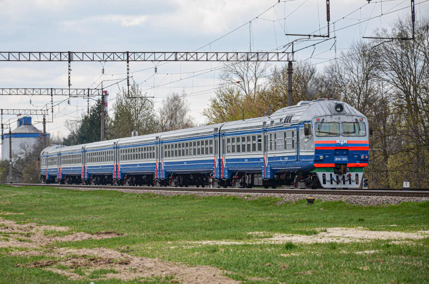 ДР1А-320
