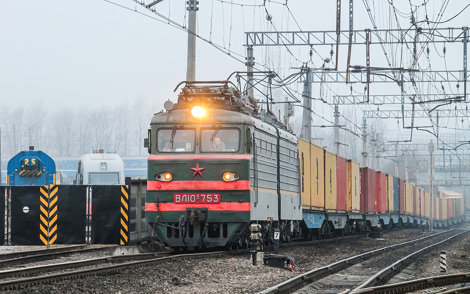 ВЛ10У-753