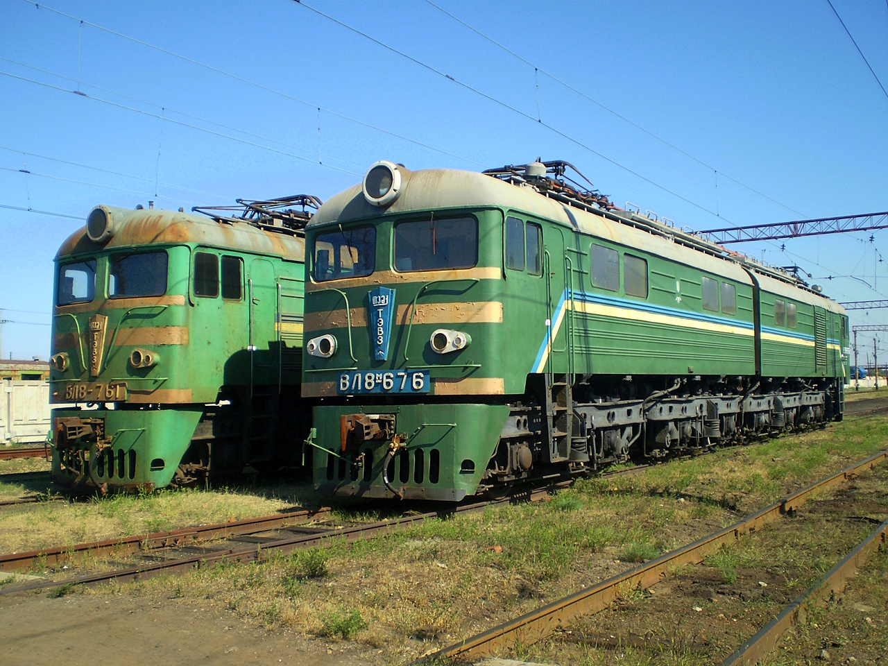 ВЛ8-761; ВЛ8М-676