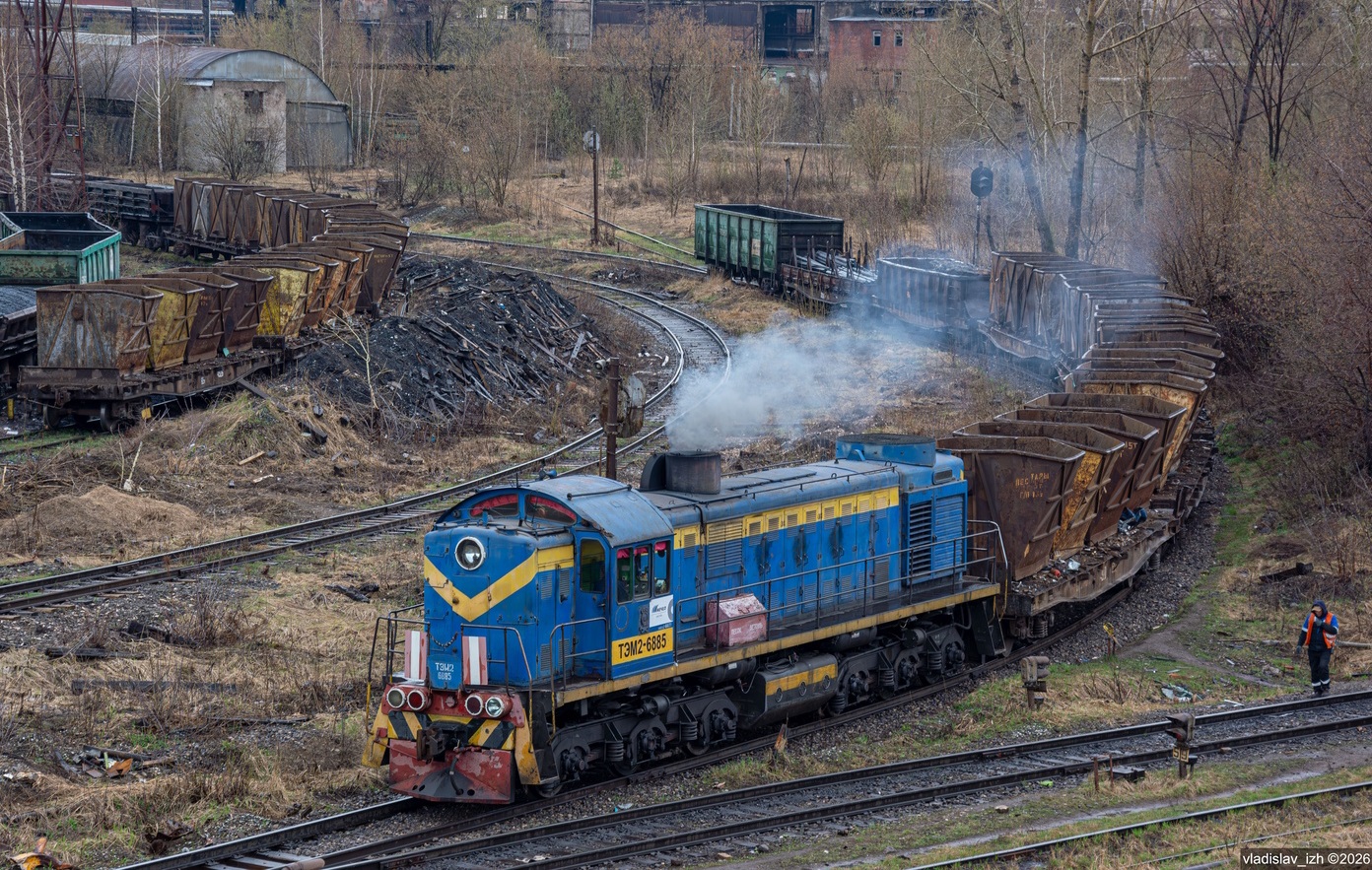 ТЭМ2-6885
